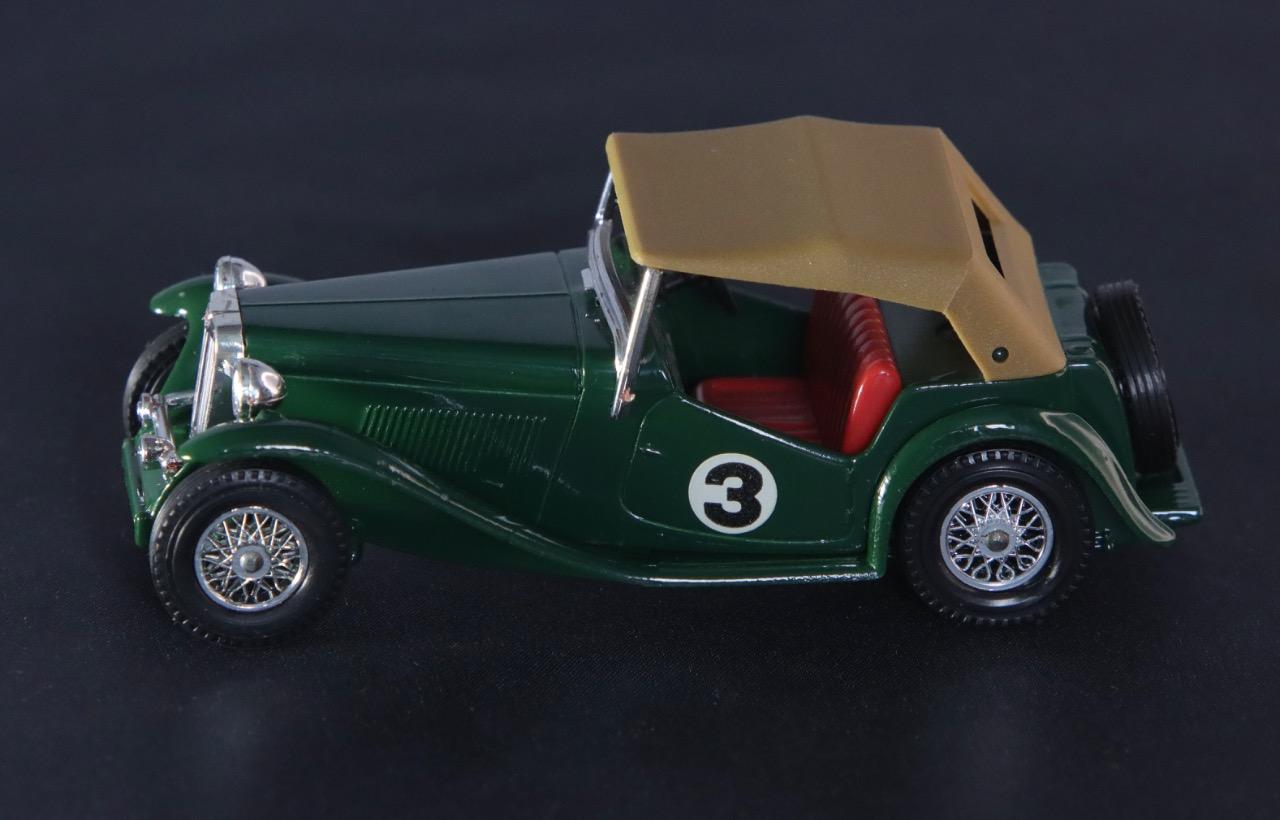 MG TC LesAnciennes.com