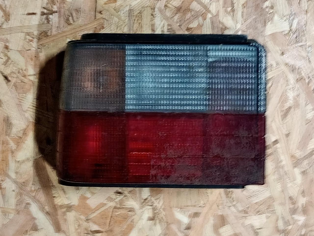 Feu AR CITROEN BX LesAnciennes.com