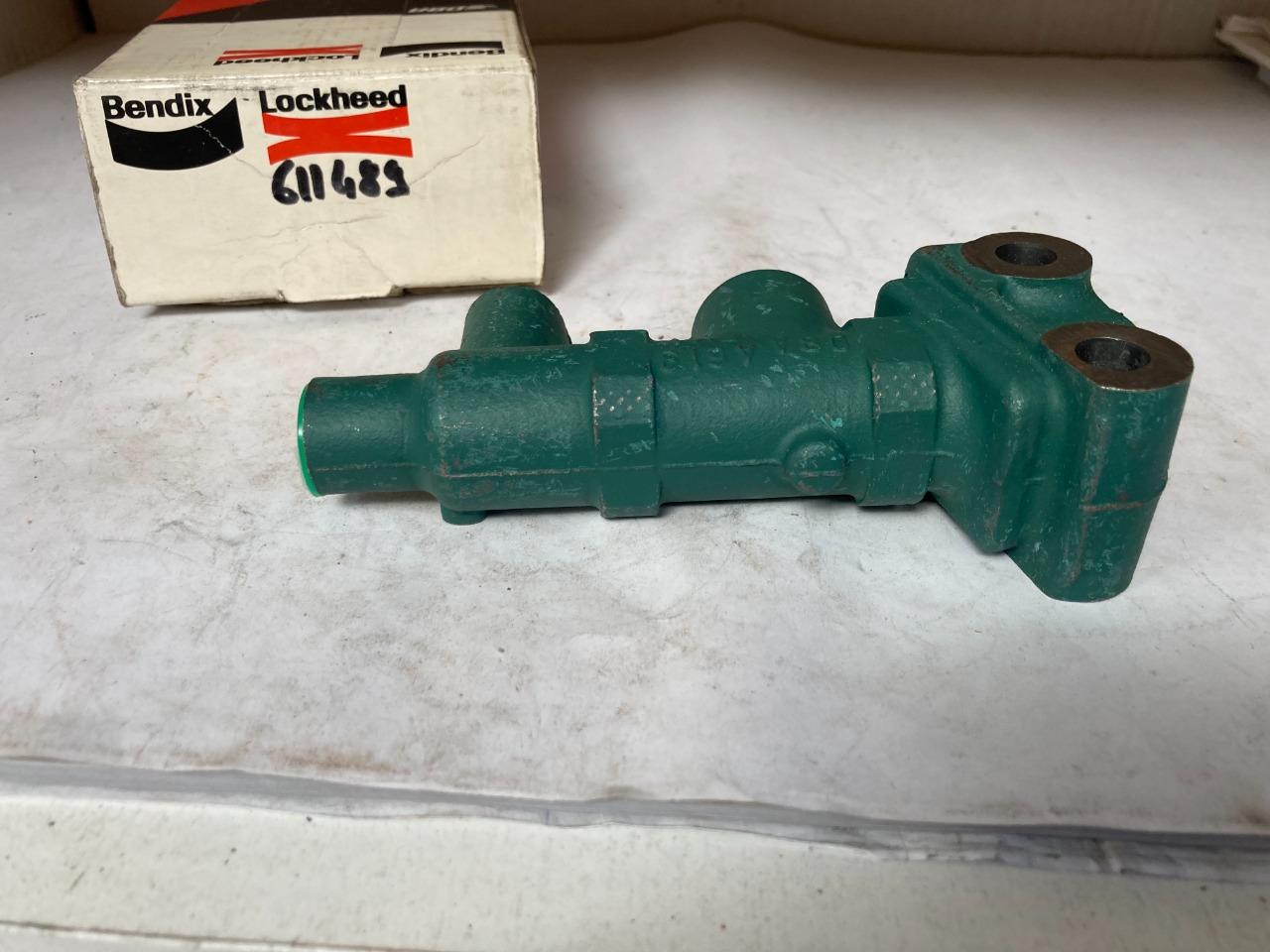 Maitre cylindre neuf LHM CITROEN Dyane Méhari LesAnciennes.com