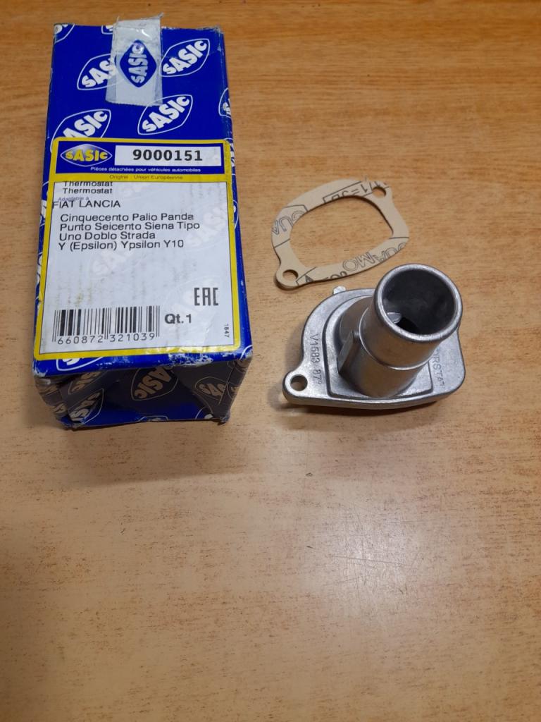Thermostat Fiat Uno Punto Panda LesAnciennes.com