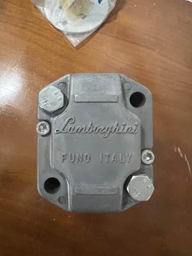 Pièces LAMBORGHINI Diablo Diablo LesAnciennes.com