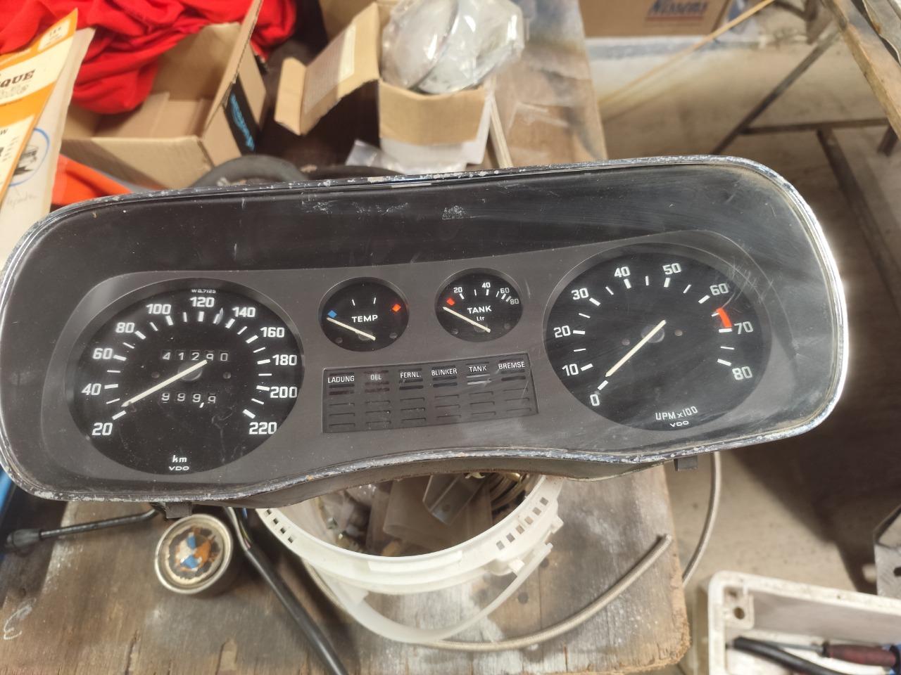 Compteur BMW 3.0 E9berline LesAnciennes.com