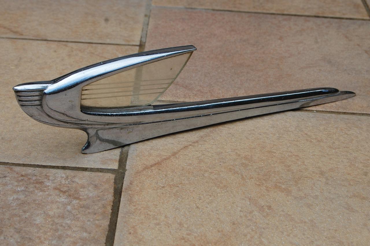 Mascotte capot chevrolet deluxe 1939 usa oldtimer LesAnciennes.com