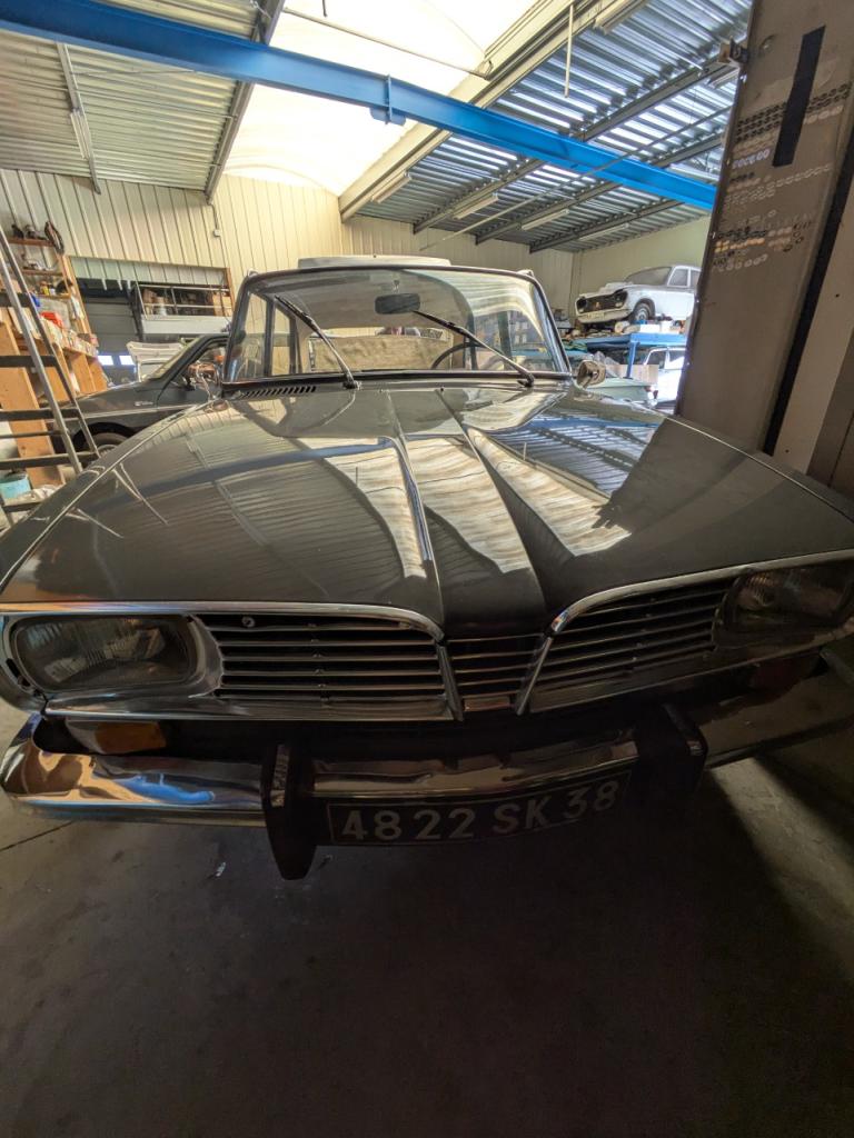RENAULT 16 (R16) - 1965 LesAnciennes.com