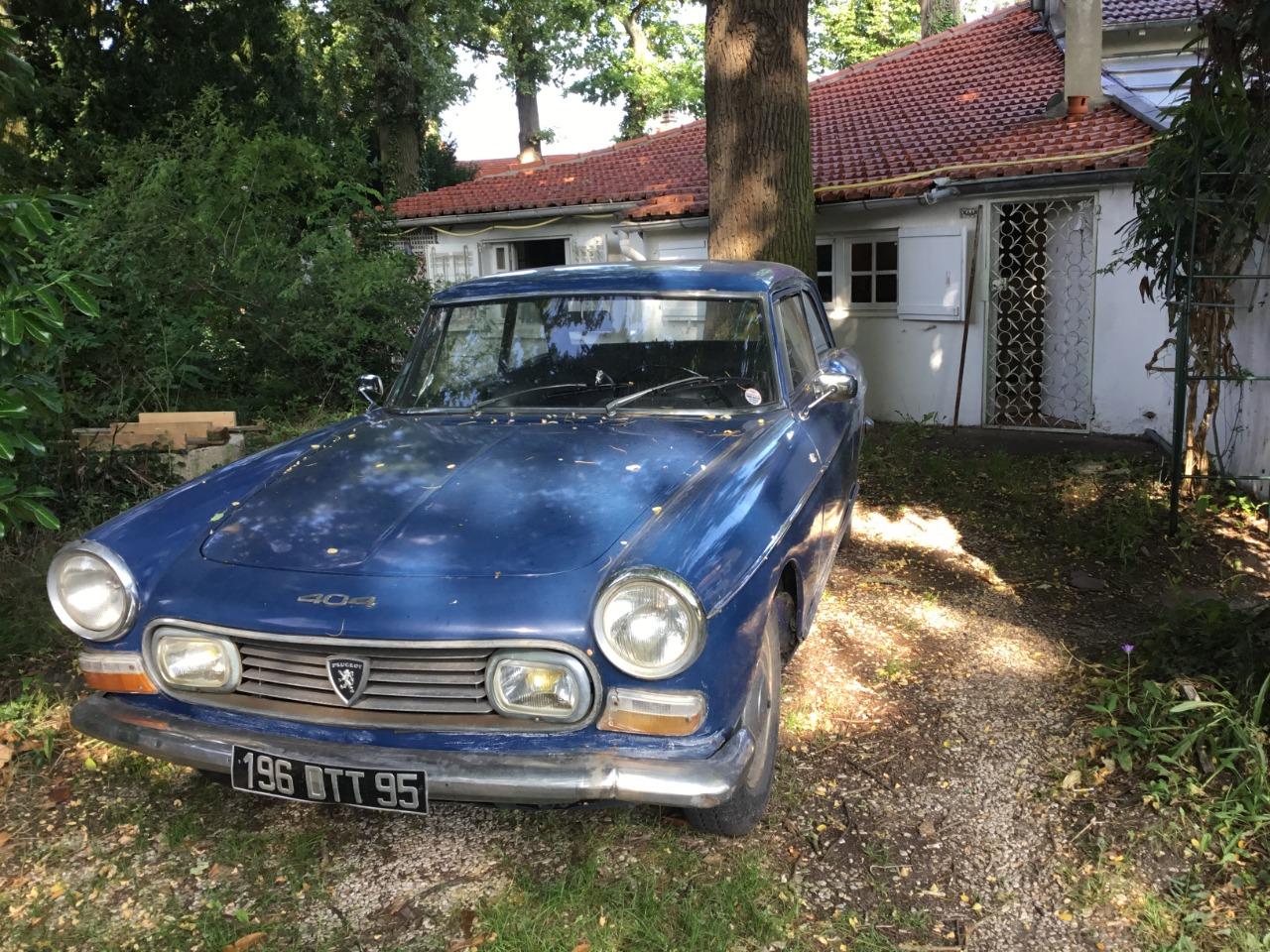 PEUGEOT 404 Coupé - 1967 LesAnciennes.com