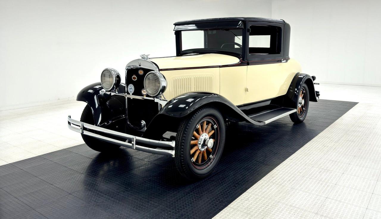 1929 Plymouth Model U Deluxe Coupe LesAnciennes.com