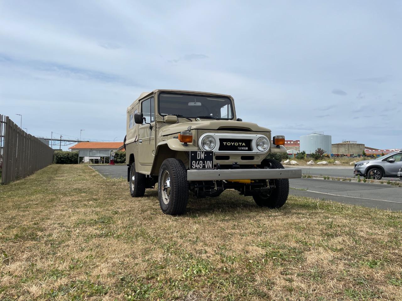 TOYOTA Land Cruiser BJ43 Bâche - 1979 LesAnciennes.com