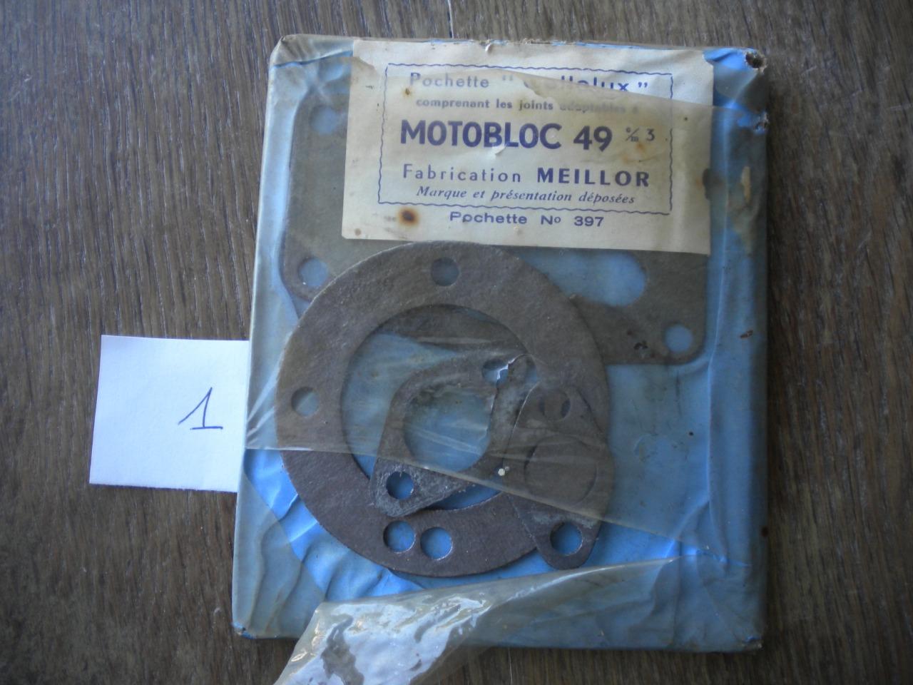 Pièces MOTOBLOC 49 CC pochette de joints époque LesAnciennes.com