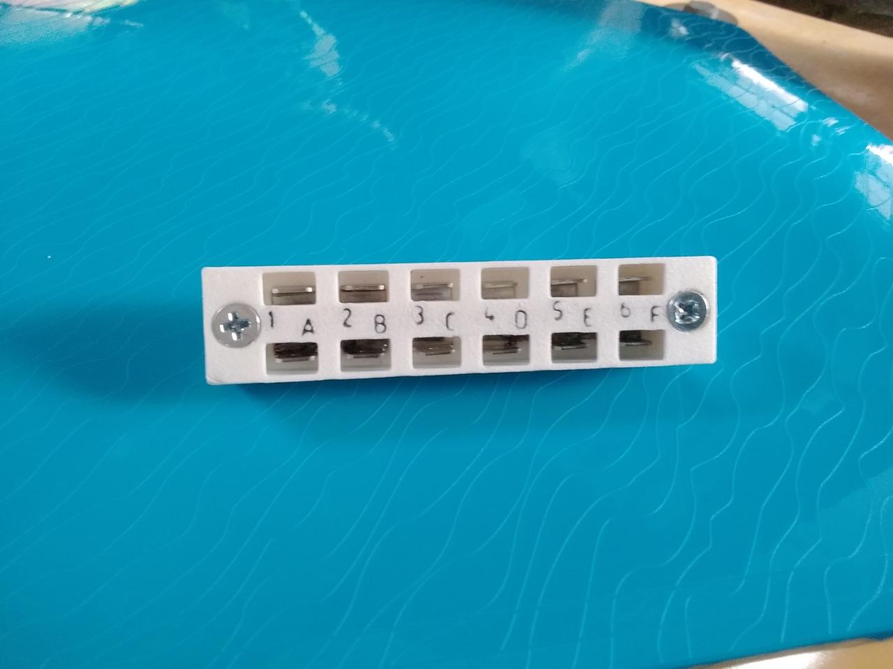 Barrette RENAULT 8 (R8) GORDINI LesAnciennes.com