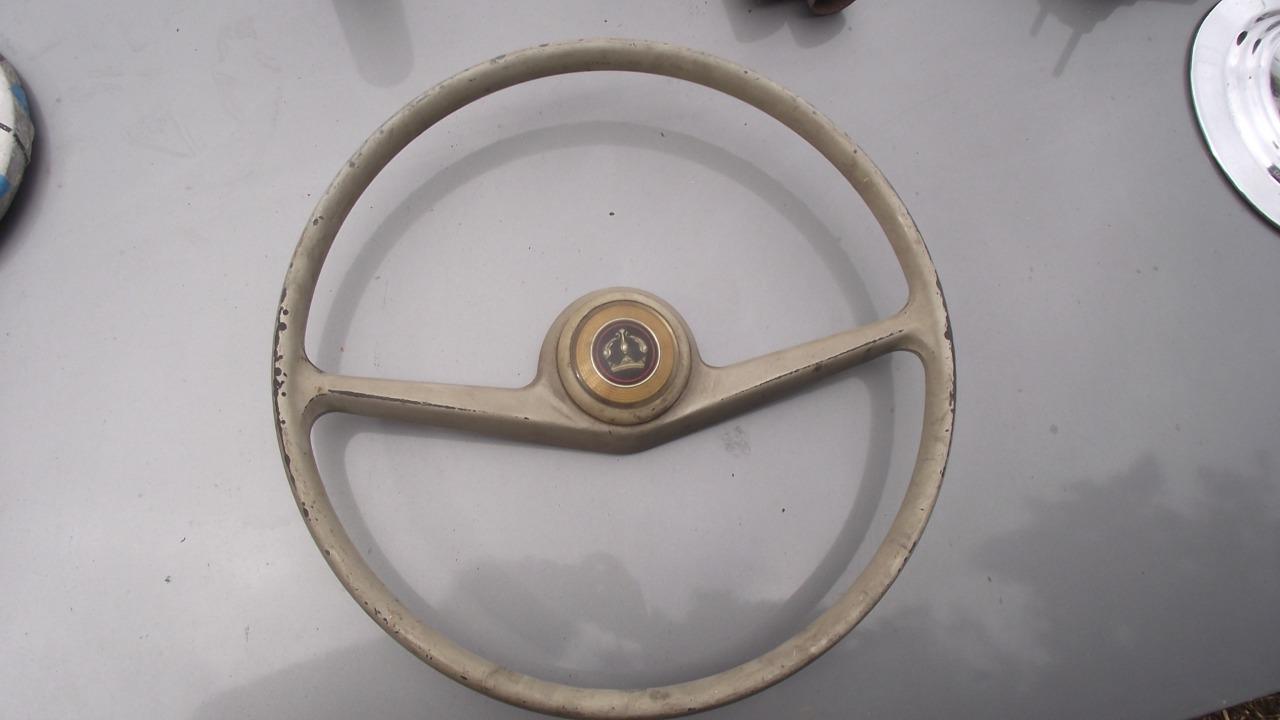 Volant RENAULT Dauphine LesAnciennes.com
