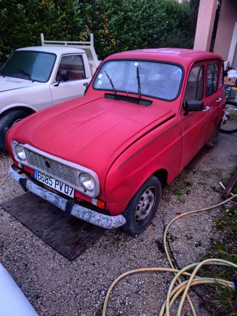 RENAULT 4L (R4L) - 1983 LesAnciennes.com