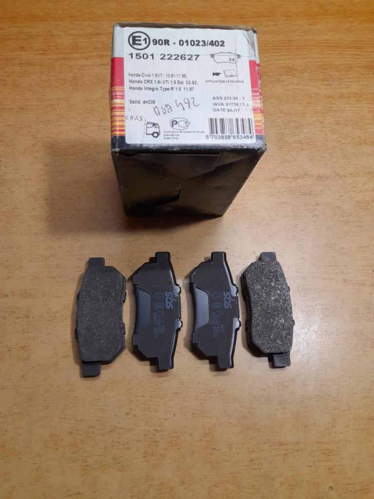 Plaquettes de frein arrière Honda Civic CRX LesAnciennes.com