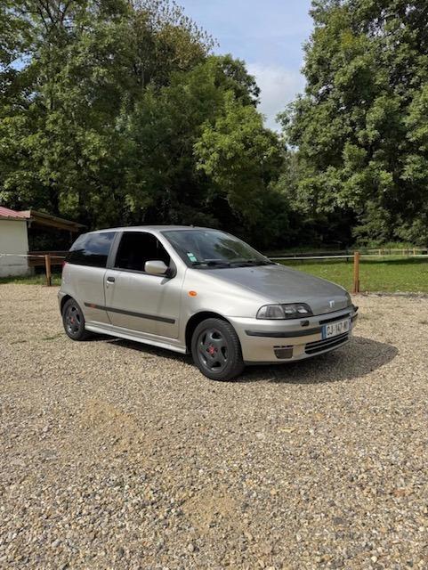 FIAT PUNTO GT - 1999 LesAnciennes.com