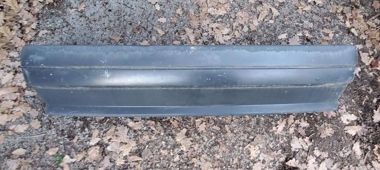 Pare-chocs arrière SUPER 5 état potable, à rénover LesAnciennes.com