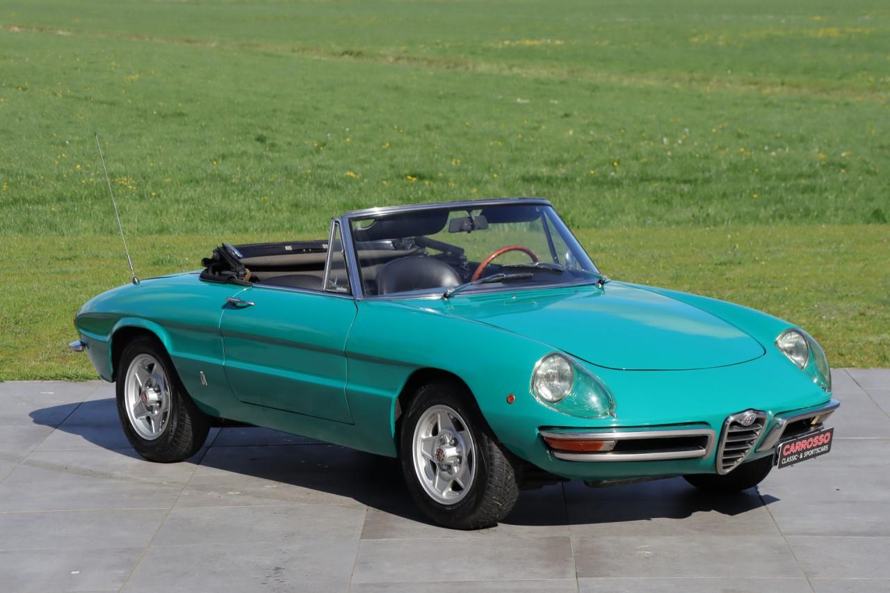 ALFA ROMEO Spider Veloce - 1969 LesAnciennes.com