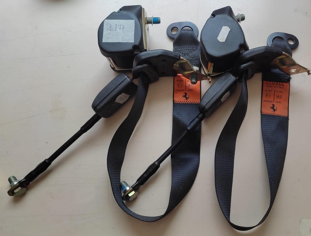 Ceintures de sécurité pour Ferrari 348 TB LesAnciennes.com