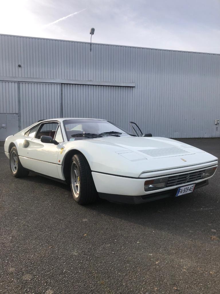 FERRARI 328 GTB - 1985 LesAnciennes.com