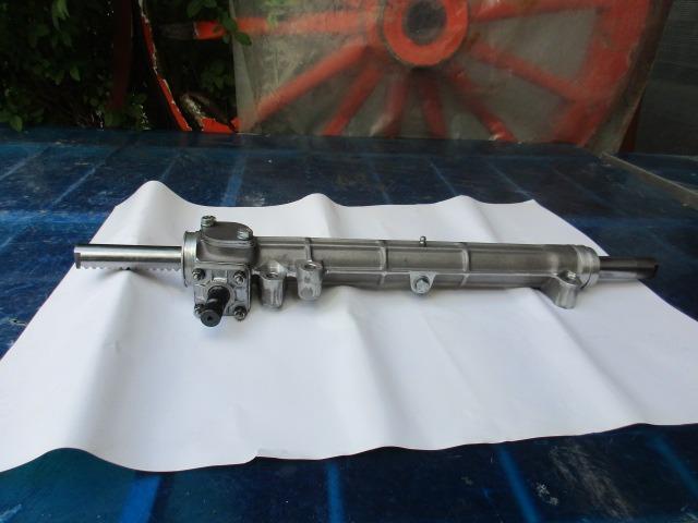 Boîte de direction Lamborghini Miura SV LesAnciennes.com