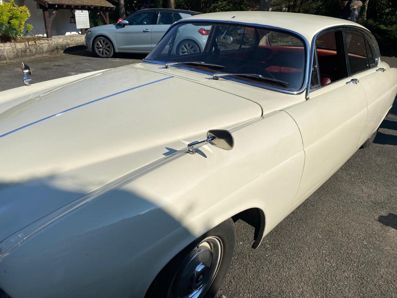 JAGUAR MK10 - 1965 LesAnciennes.com