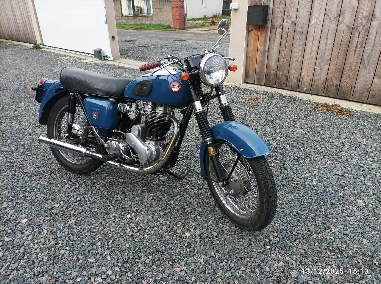 ARIEL VH 500 - 1958 LesAnciennes.com