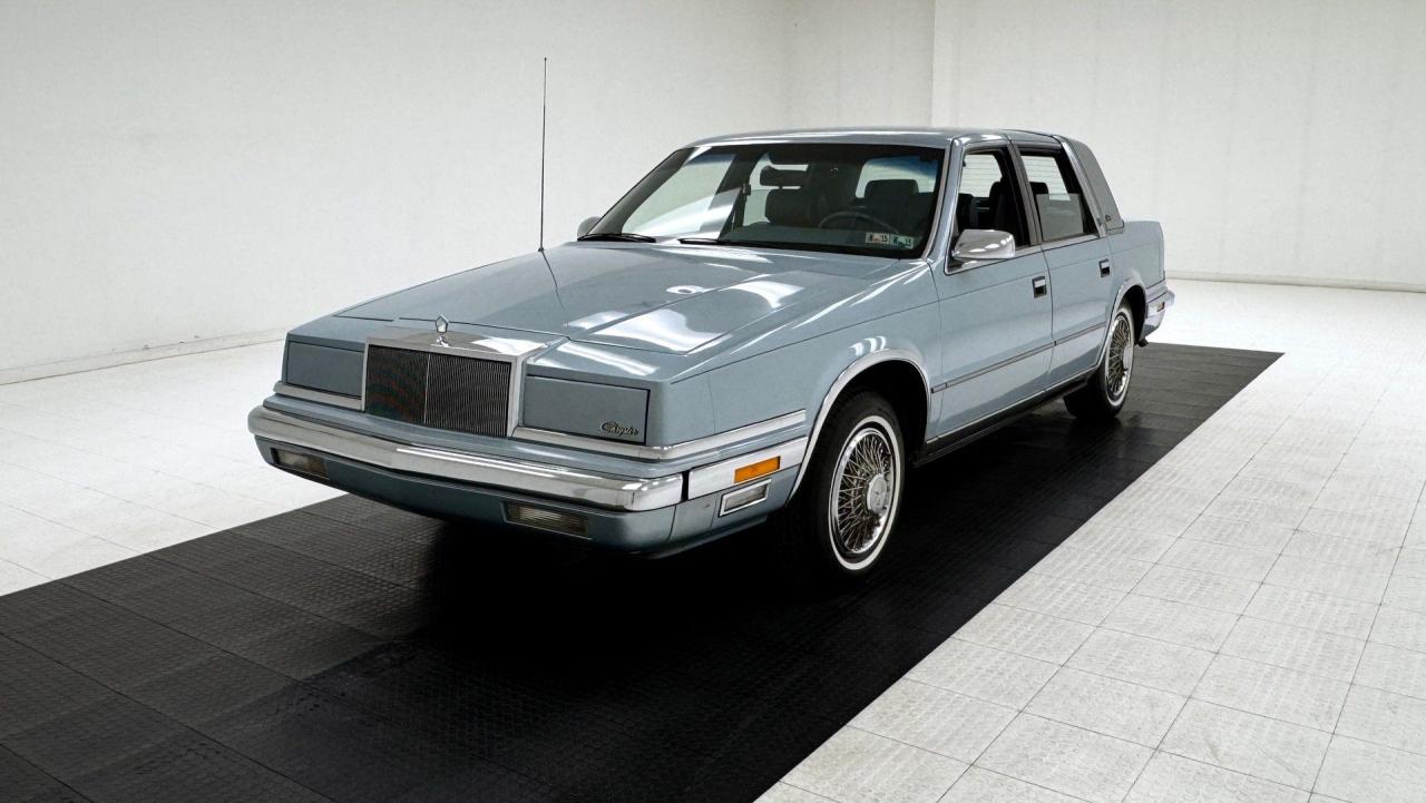 1988 Chrysler New Yorker Mark Cross Landau LesAnciennes.com