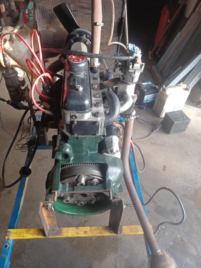 Pièces RENAULT Juvaquatre 2101 LesAnciennes.com