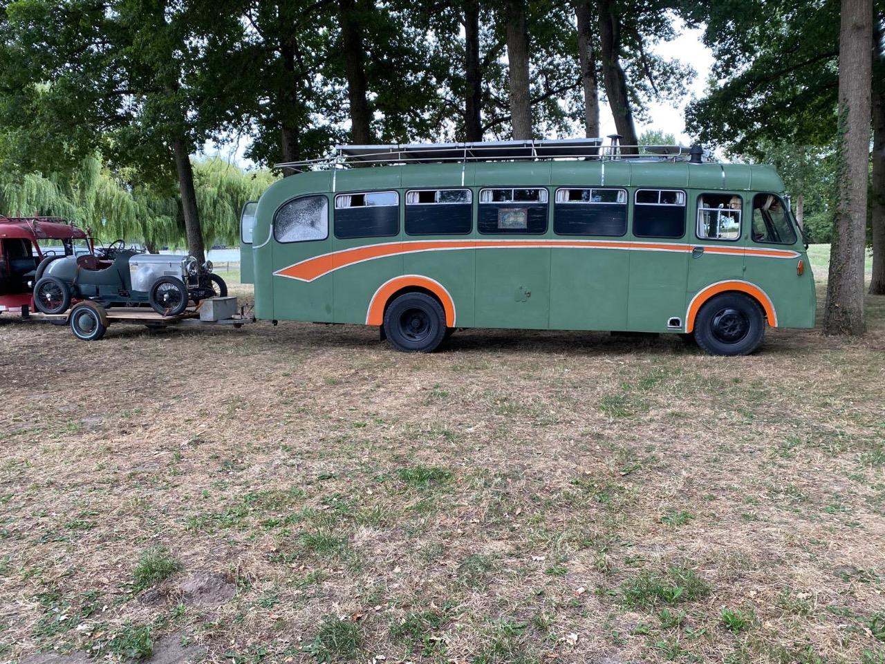 BEDFORD motorhome Caravane - 1966 LesAnciennes.com