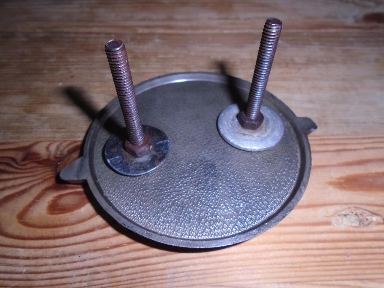 Ancien badge "Prévention routière" LesAnciennes.com