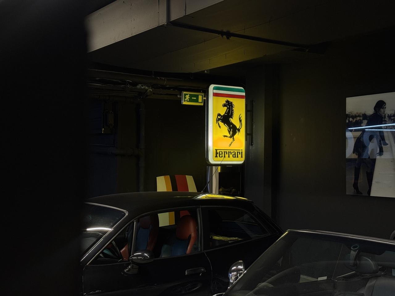 Ferrari Dealer Sign LesAnciennes.com