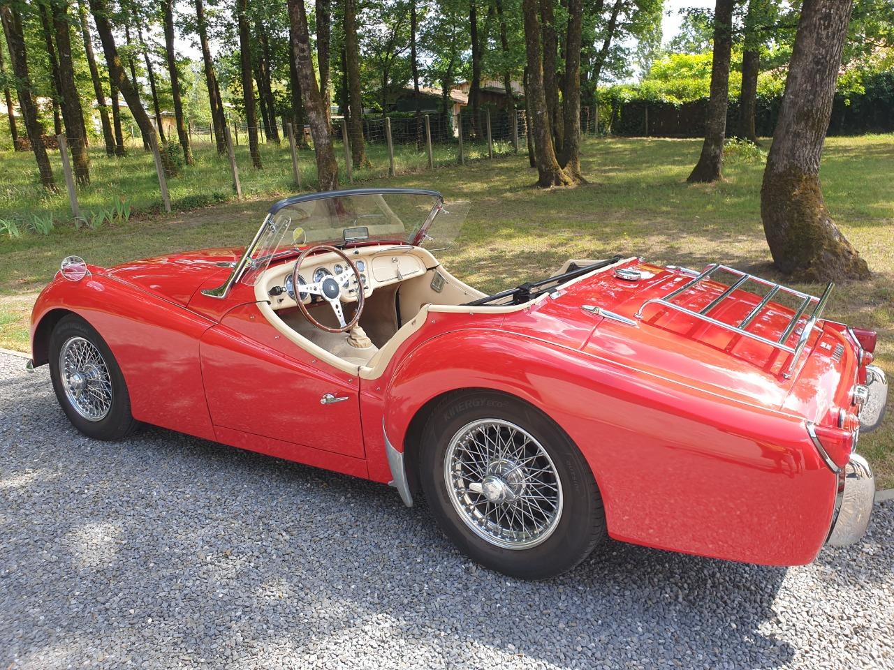 TRIUMPH TR3A - 1961 LesAnciennes.com