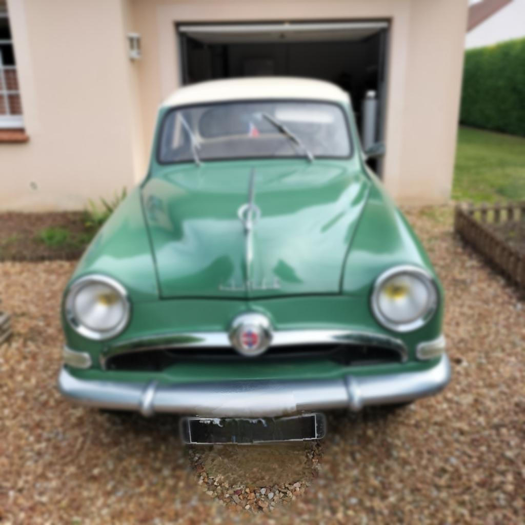 SIMCA Aronde - 1955 LesAnciennes.com