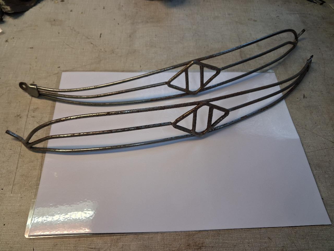 Grille aération pour renault 4 cv LesAnciennes.com