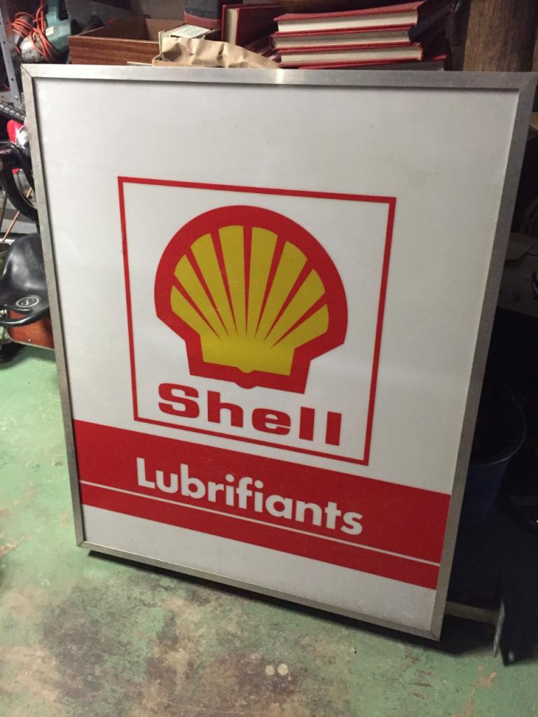 Enseigne publicitaire SHELL lubrifiants LesAnciennes.com