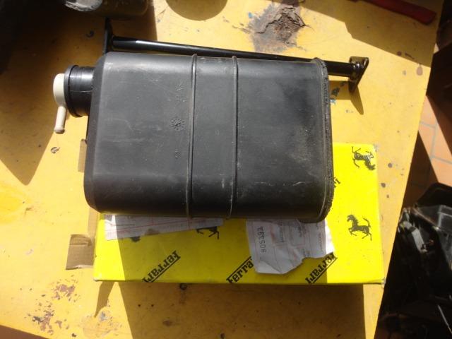 Filtre à vapeur pour Ferrari 348 LesAnciennes.com