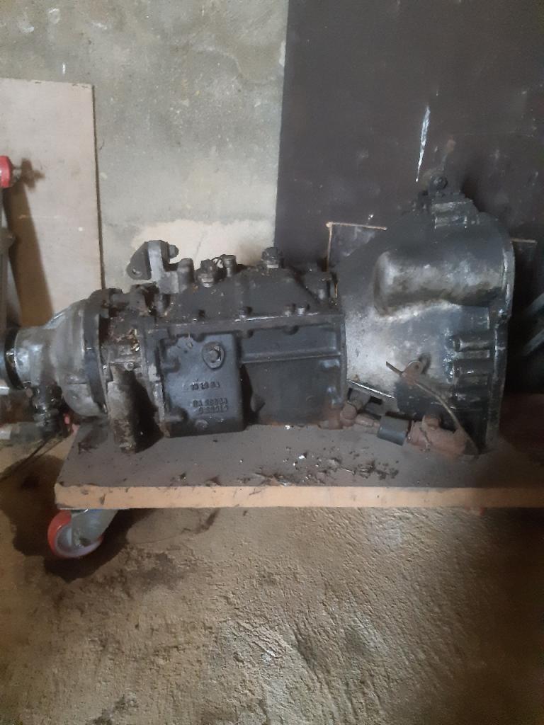 Boite de vitesse JAGUAR Type S mk2 3.8 LesAnciennes.com