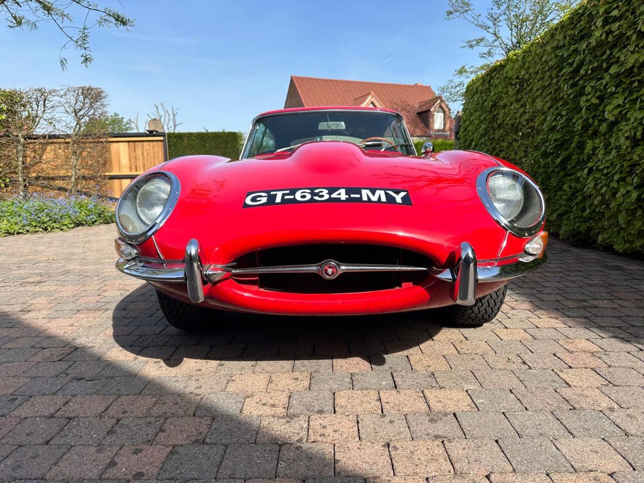 JAGUAR Type E Coupé Série 1 4.2L - 1966 LesAnciennes.com