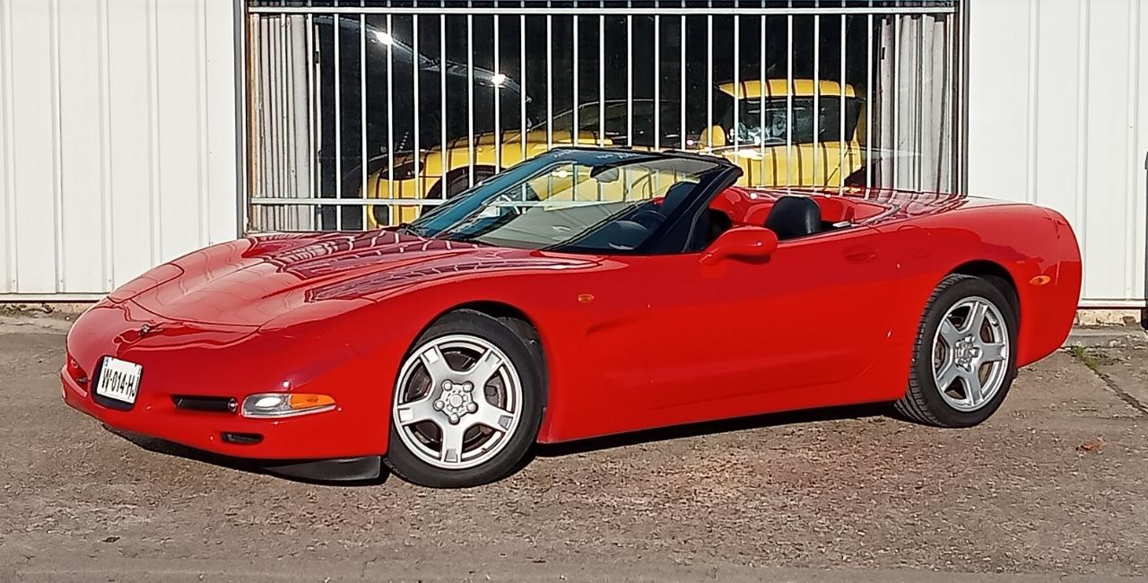 CHEVROLET Corvette C5 - 2000 LesAnciennes.com