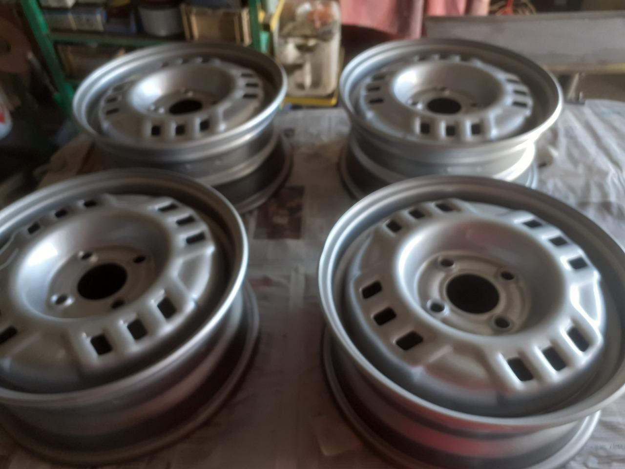 Jantes RENAULT Super 5 gt turbo LesAnciennes.com