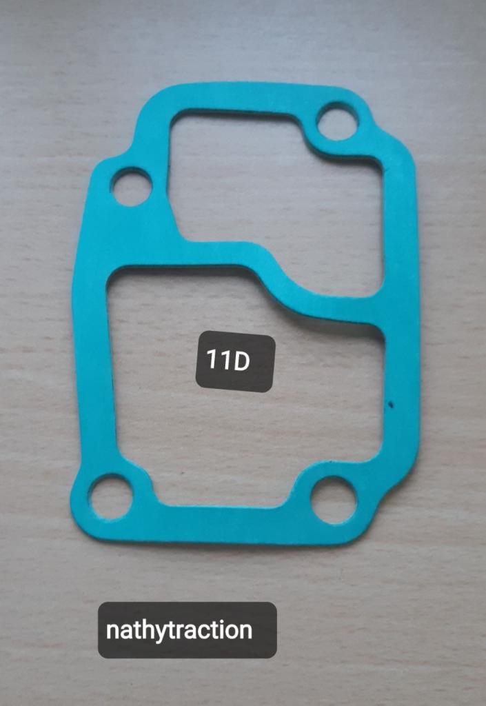 Joint entre pompe eau et couvercle 11D TRACTION LesAnciennes.com