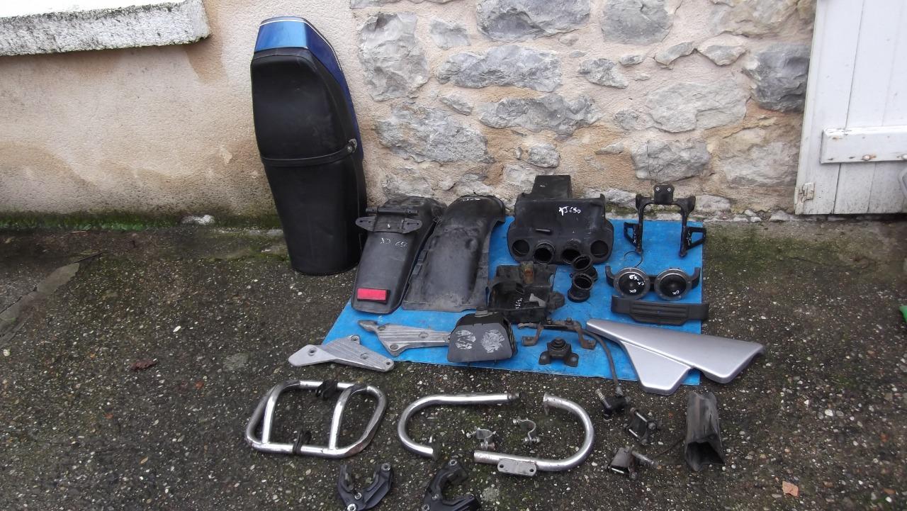 Lot de pièces YAMAHA XJ 650 LesAnciennes.com