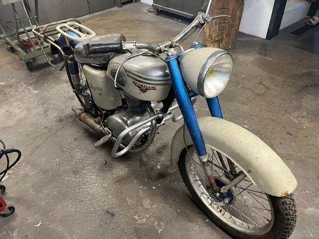 MOTOBECANE Z57C - 1950 LesAnciennes.com