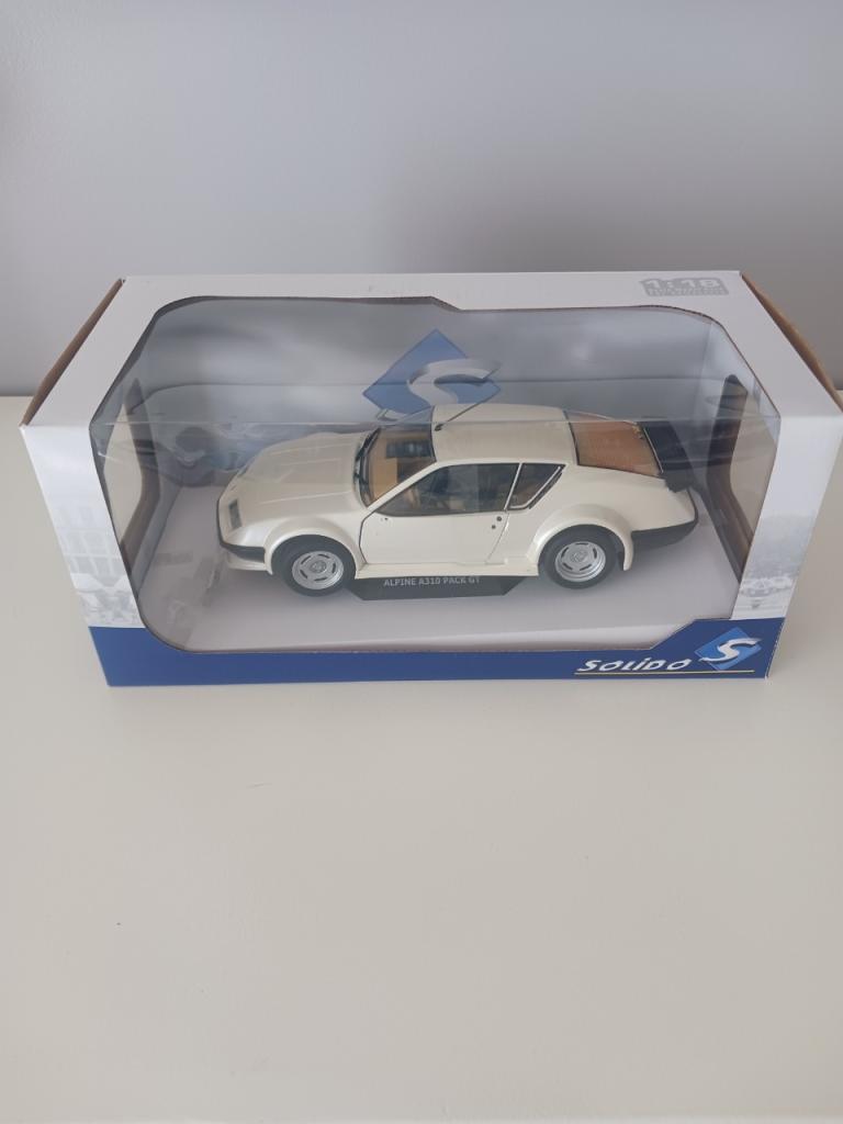 Alpine A 310 pack gt solido 1/18 blanc n LesAnciennes.com