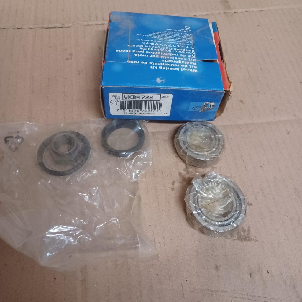 Kit roulements de roue arrière Citroen LNA Visa Pe LesAnciennes.com