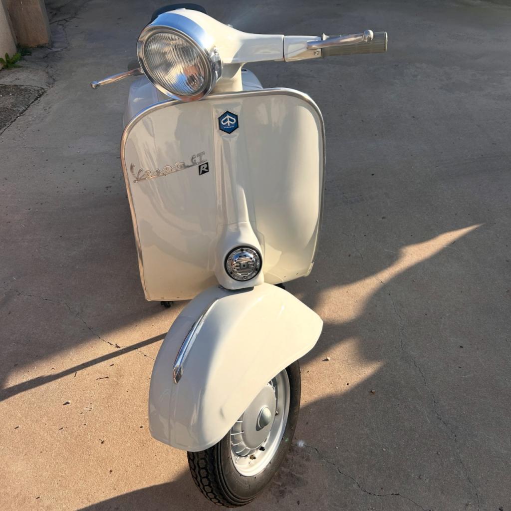 VESPA GTR - 1976 LesAnciennes.com