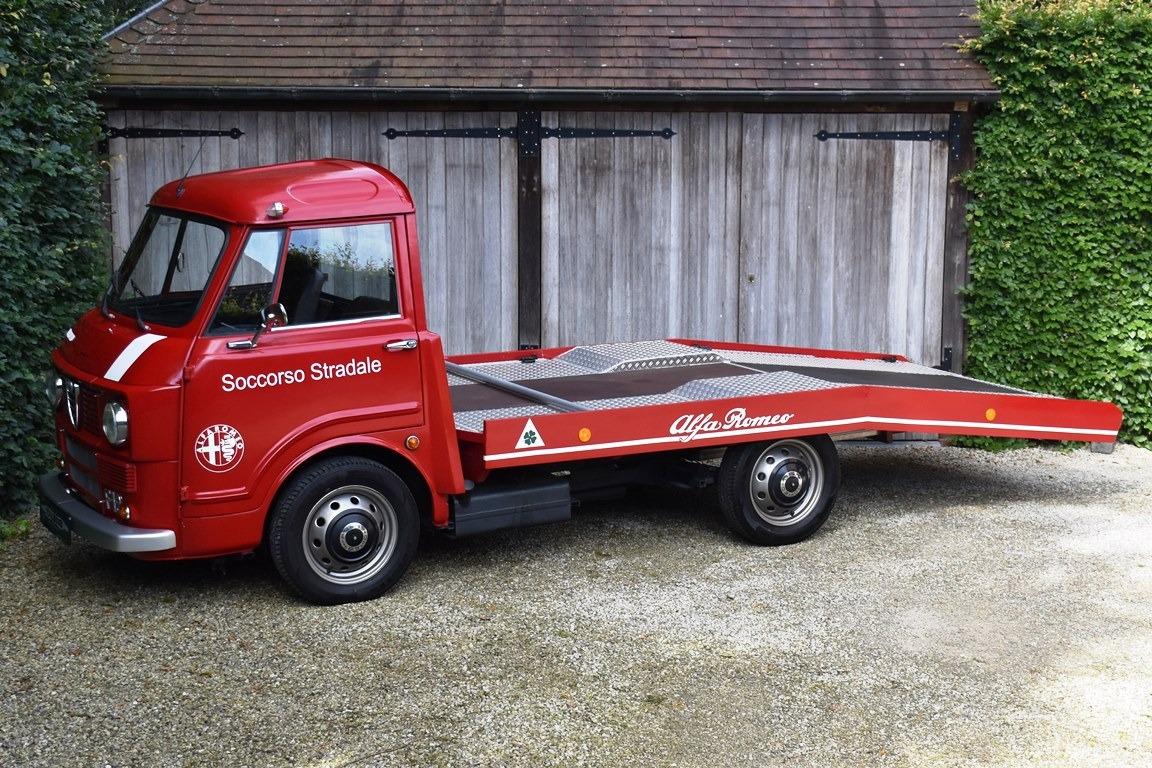 ALFA ROMEO A12 - 1977 LesAnciennes.com