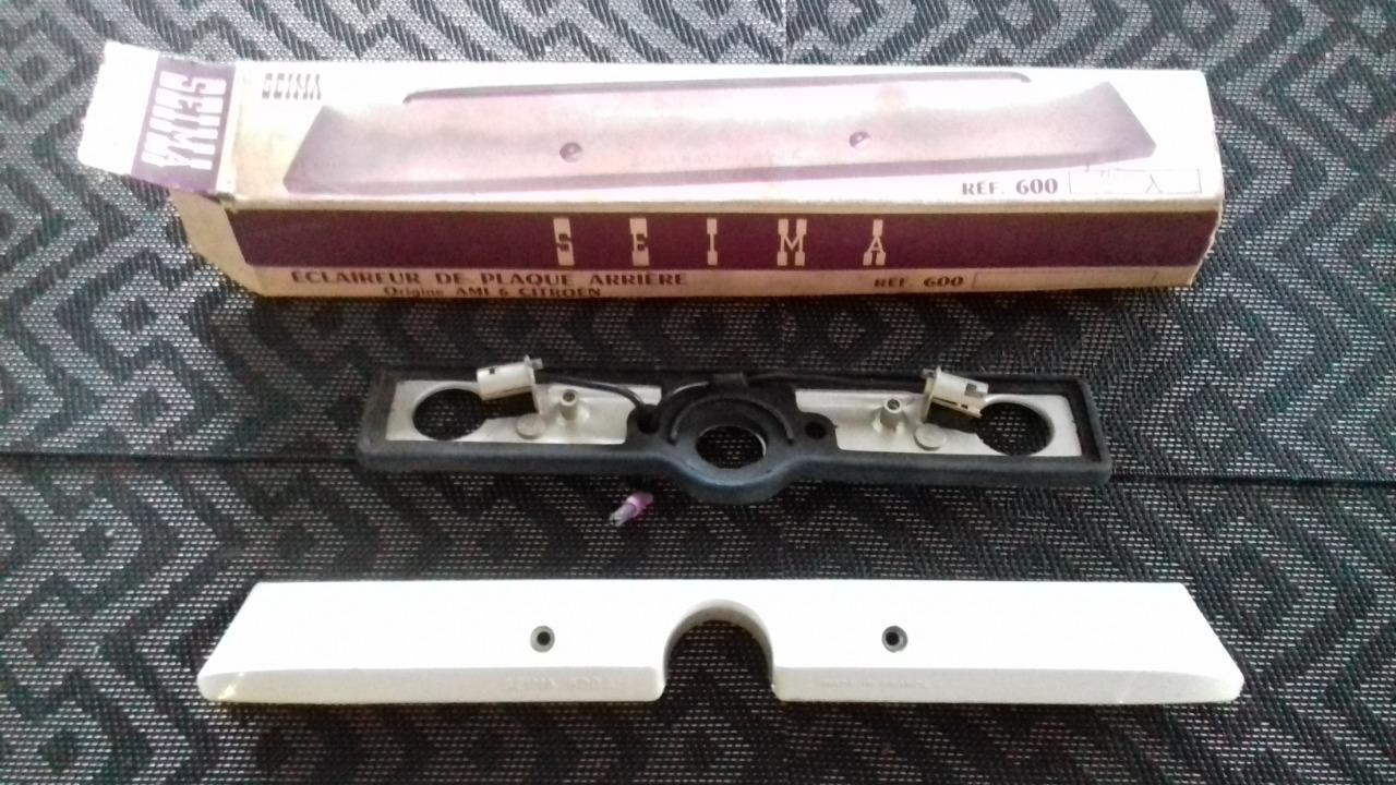 Eclaireur plaque beige SEIMA CITROEN Ami 6 LesAnciennes.com