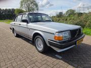image_5-VOLVO 240 sedan - 1987
