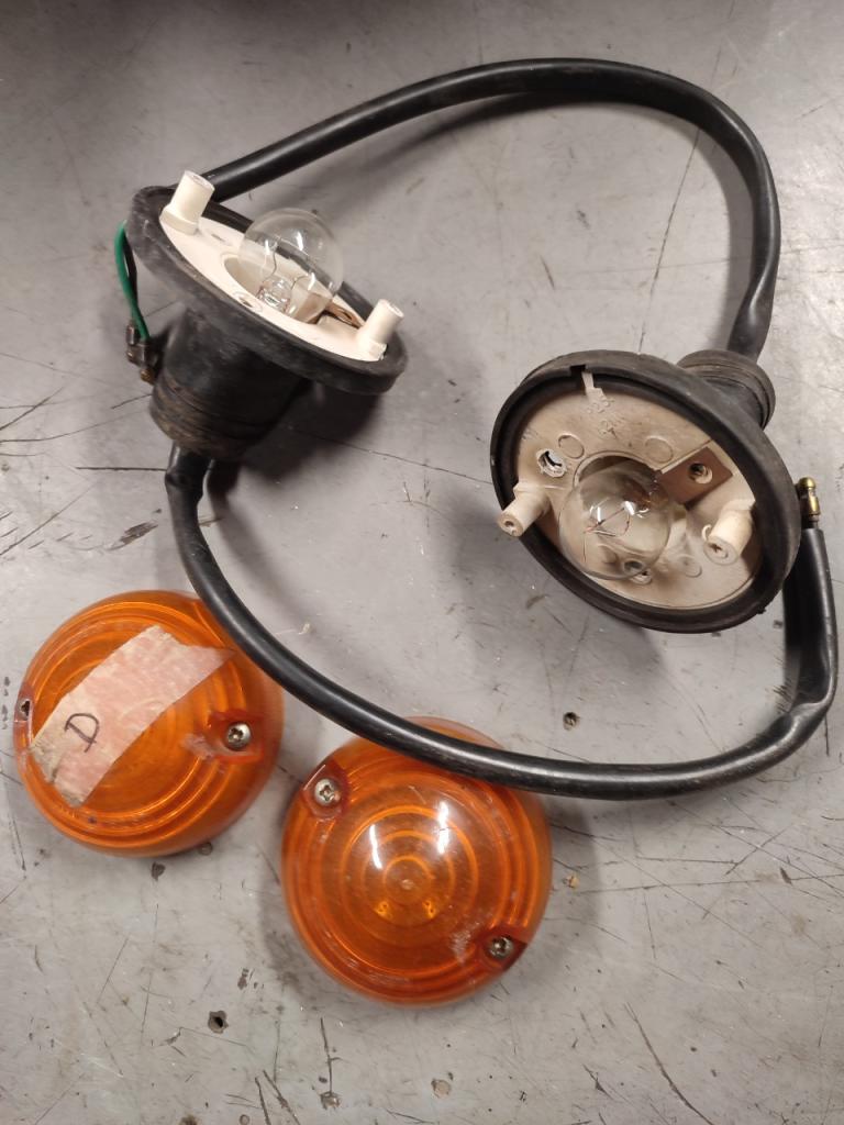 Pièces MINI Mini année 1995 clignotants av LesAnciennes.com