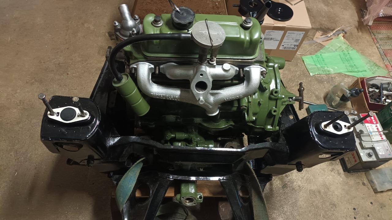 Moteur AUSTIN Mini Moke 850 LesAnciennes.com