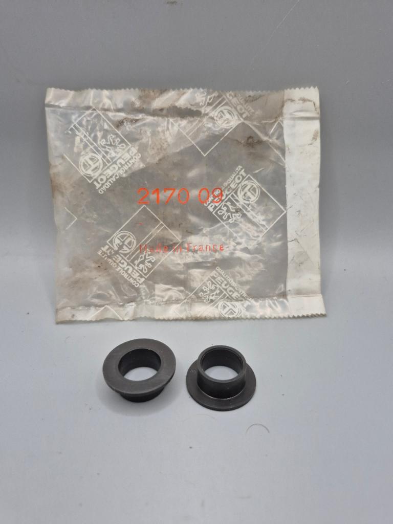Entretoise de Renvoi BV PEUGEOT 205 309 305 LesAnciennes.com